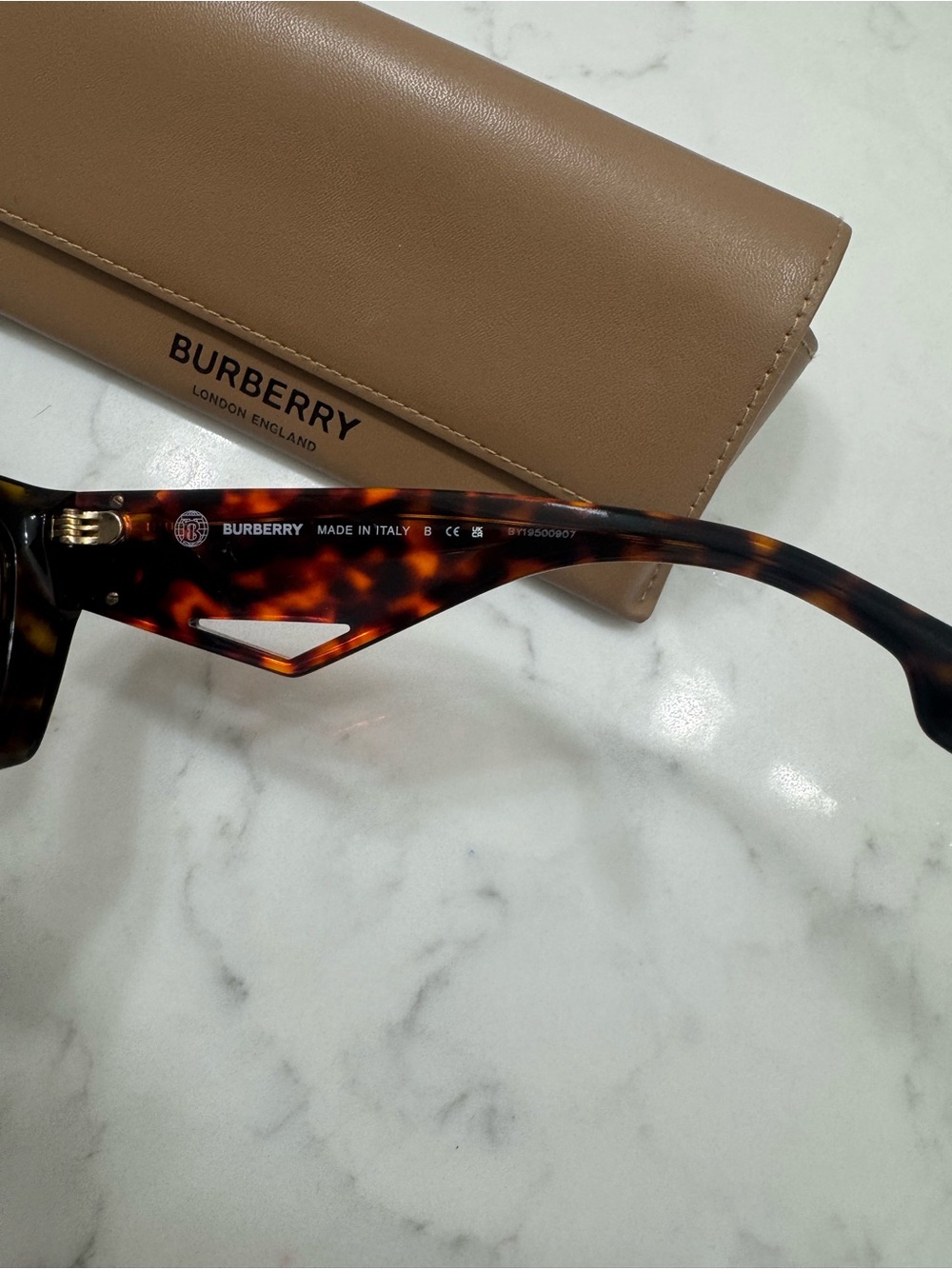 Burberry Poppy Rectangular Sunglasses - Picture 7 of 10